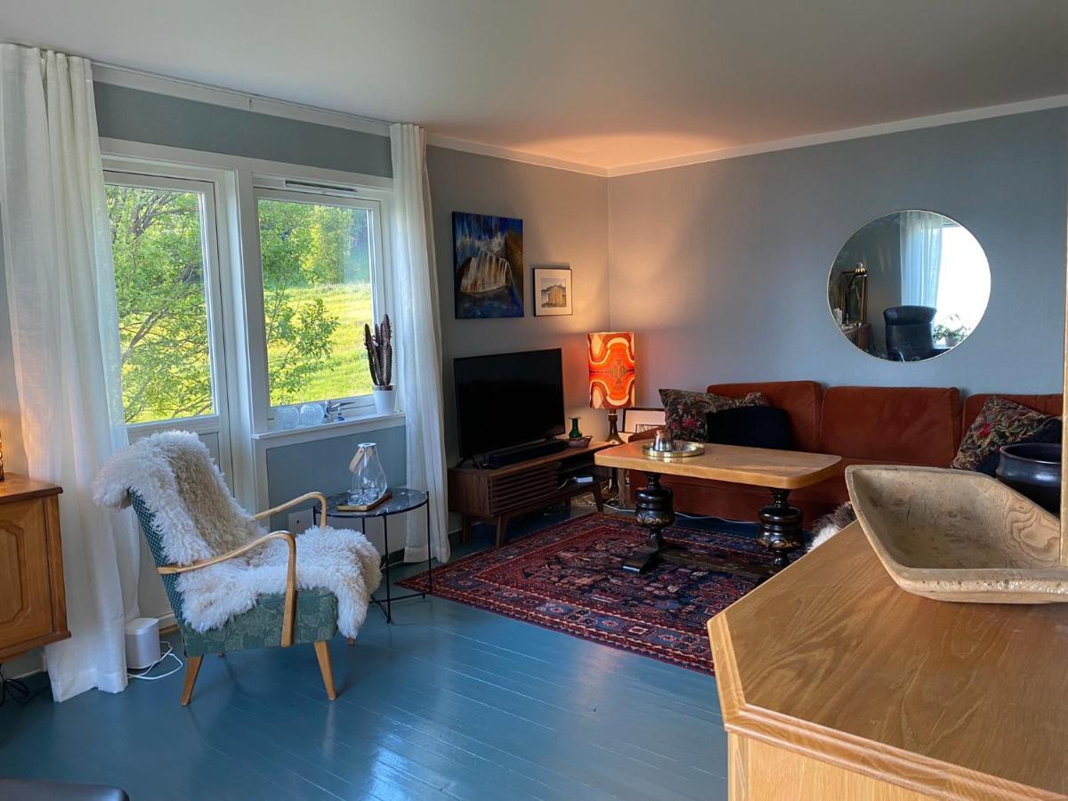 Unique And Charming Holiday Home With Fantastic Sea Views Тромсё Экстерьер фото