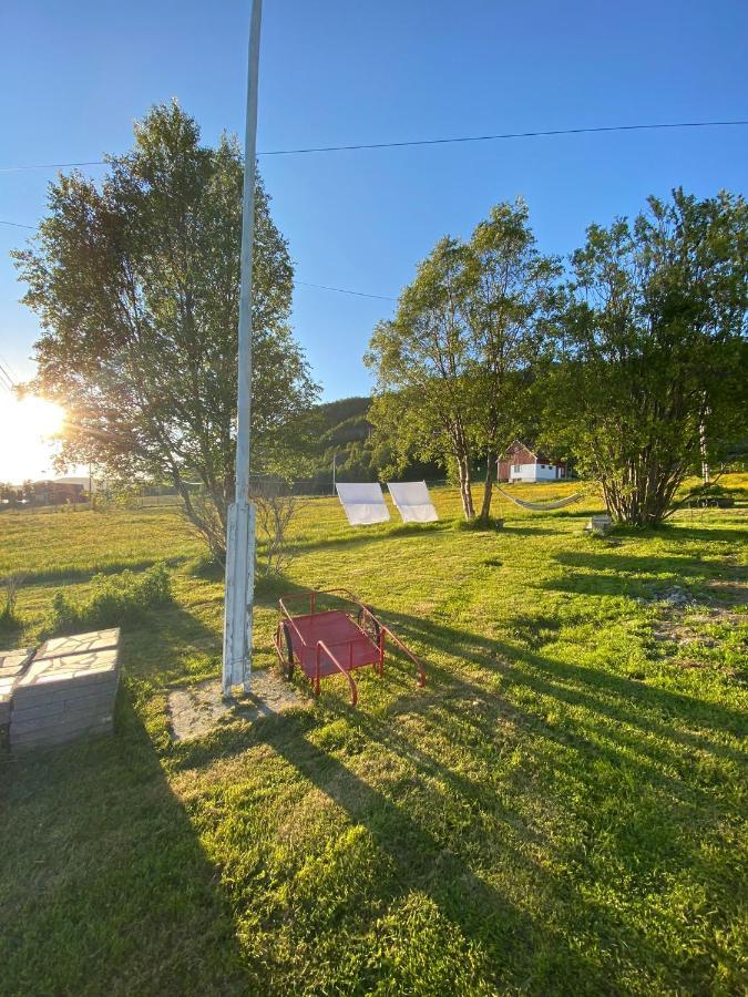 Unique And Charming Holiday Home With Fantastic Sea Views Тромсё Экстерьер фото